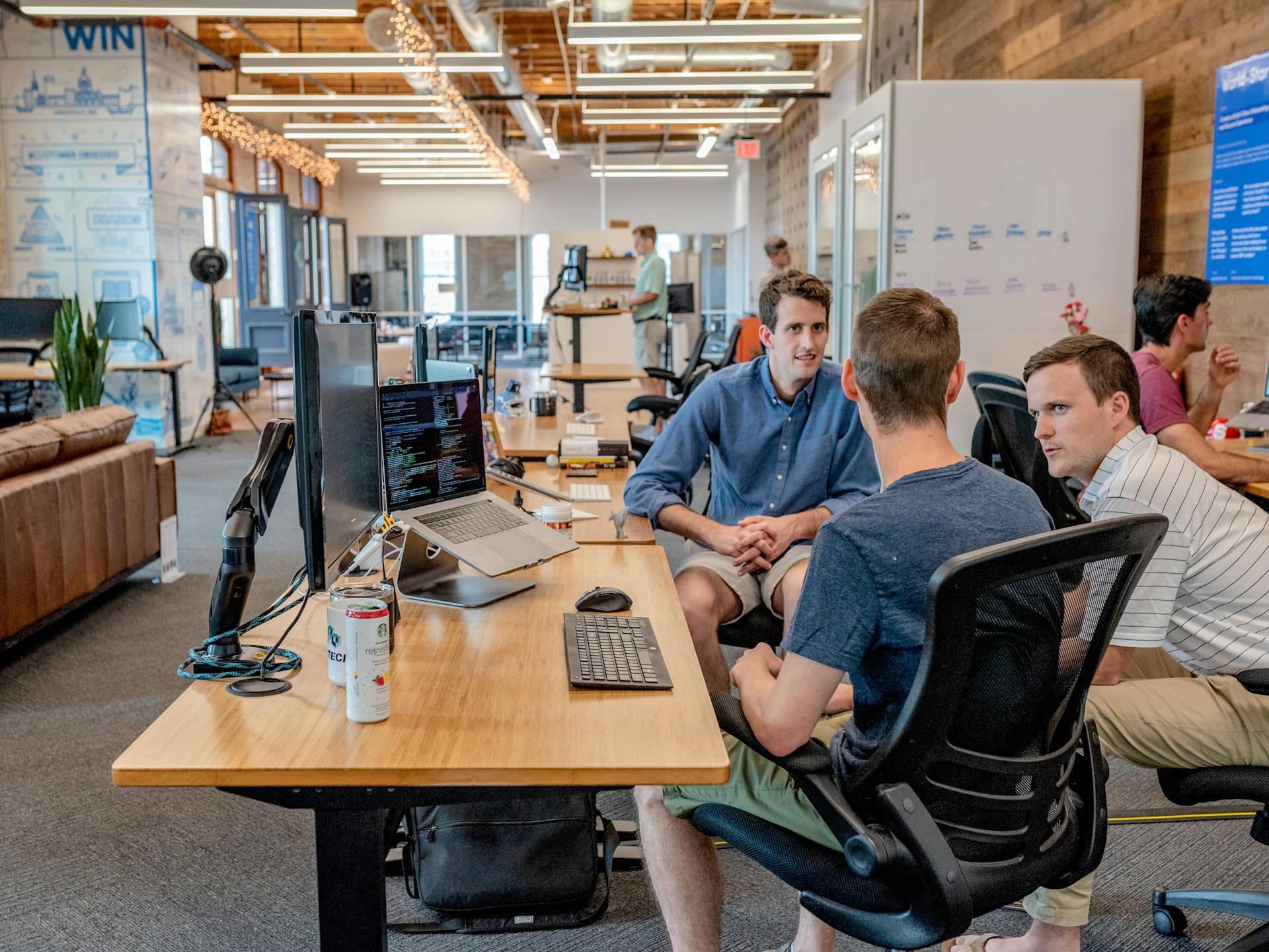 Highspot vs Seismic vs Showpad vs Mindtickle — four AI sales enablement platforms compared for 2026